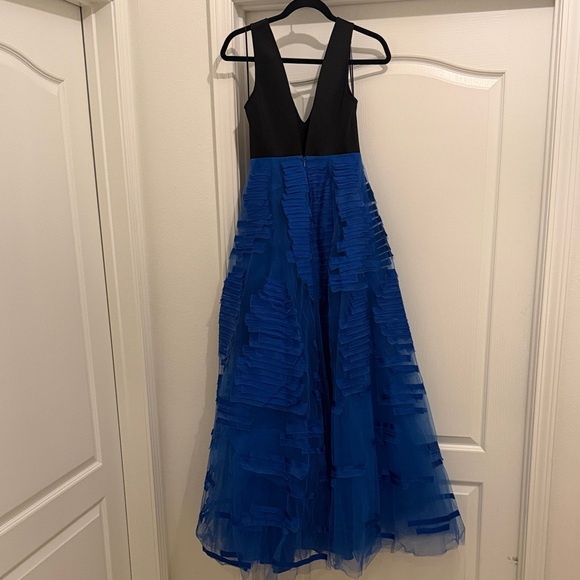 Sachin + Babi Black and Blue Evening Gown - Picture 5 of 5